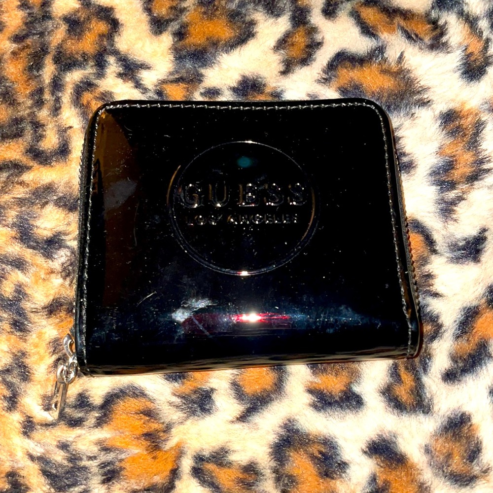 Guess wallet